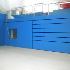 Teleskoptribüne eingefahren - in Bau