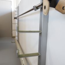 Ablage für Reckständer und -stange